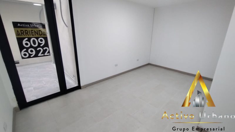 foto_104782_901271444_5449596352_ss