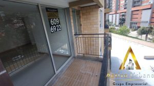 foto_104782_901271444_5858116585_ss