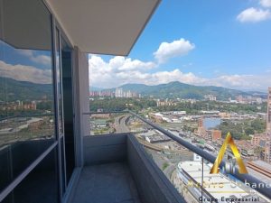 foto_104782_901271444_5953042171_ss