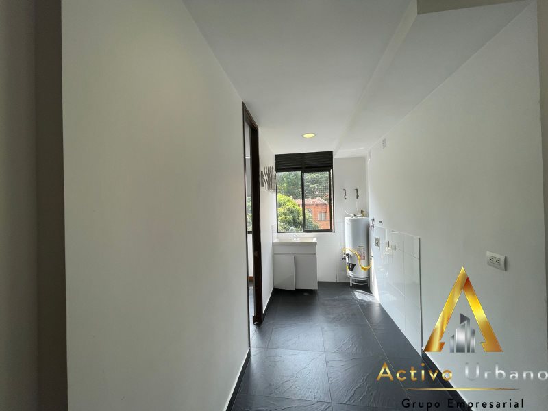 foto_104782_901271444_6131822072_ss