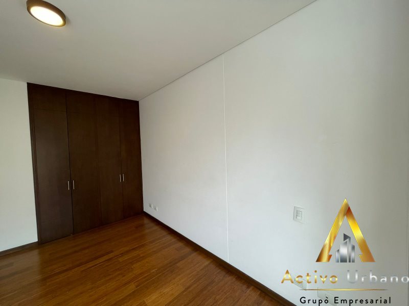 foto_104782_901271444_6198927216_ss