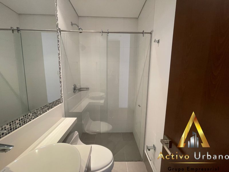 foto_104782_901271444_6204928886_ss