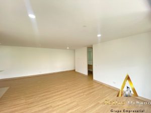 foto_104782_901271444_6454045801_ss