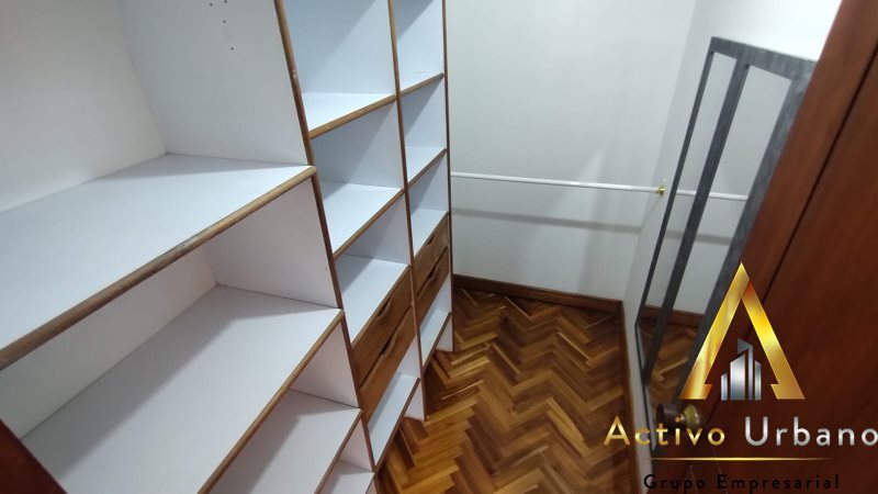 foto_104782_901271444_6714875027_ss