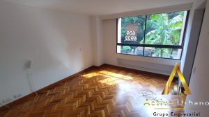 foto_104782_901271444_6717723392_ss