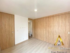 foto_104782_901271444_6745217093_ss