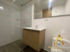 foto_104782_901271444_6746386641_ss