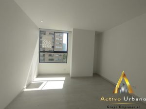 foto_104782_901271444_7023465103_ss