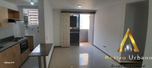 foto_104782_901271444_7092004089_ss