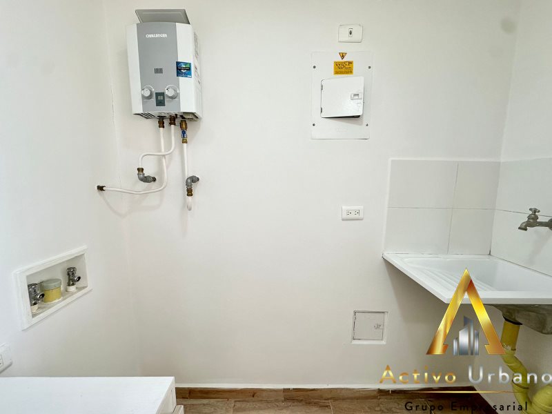 foto_104782_901271444_7146764783_ss