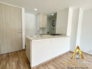 foto_104782_901271444_7146779372_ss