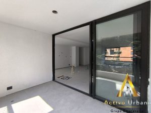 foto_104782_901271444_7148914429_ss