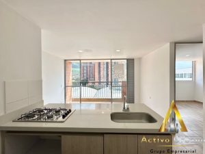 foto_104782_901271444_7173558306_ss