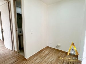 foto_104782_901271444_7190565209_ss