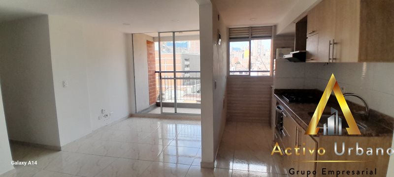 foto_104782_901271444_7663041909_ss