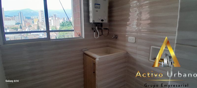 foto_104782_901271444_7663931572_ss