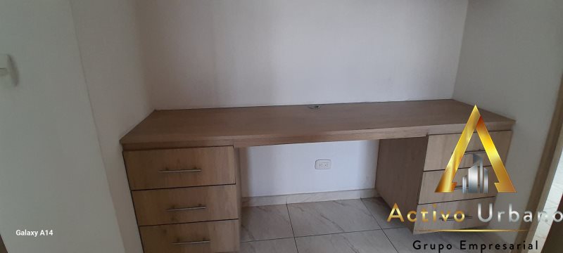 foto_104782_901271444_7723441038_ss