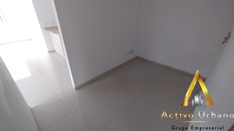 foto_104782_901271444_7801623646_ss