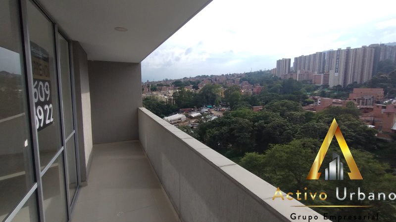 foto_104782_901271444_7808504780_ss