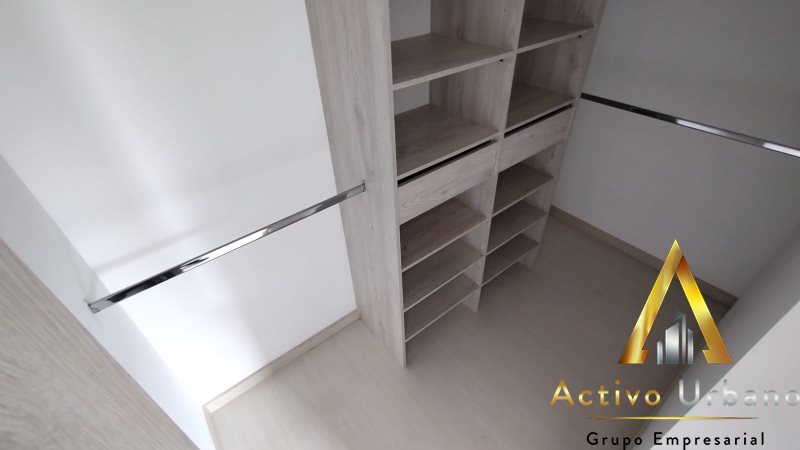 foto_104782_901271444_7838882877_ss