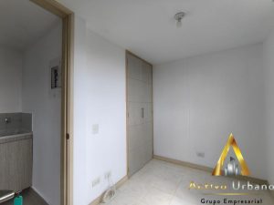 foto_104782_901271444_7860118203_ss