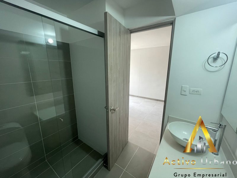 foto_104782_901271444_7999423561_ss