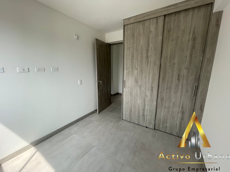 foto_104782_901271444_8008048719_ss