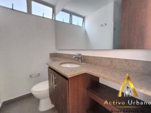 foto_104782_901271444_8052396862_ss