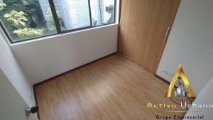 foto_104782_901271444_8160648148_ss