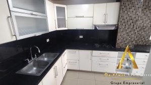 foto_104782_901271444_8164487988_ss