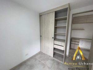 foto_104782_901271444_8219858019_ss