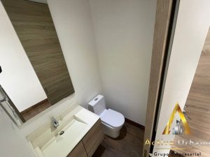 foto_104782_901271444_8328509118_ss