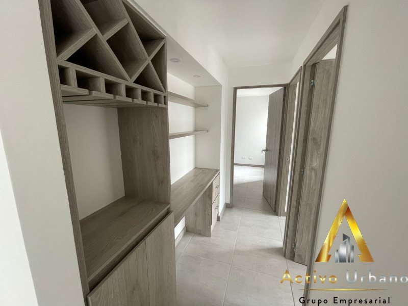 foto_104782_901271444_8343163459_ss