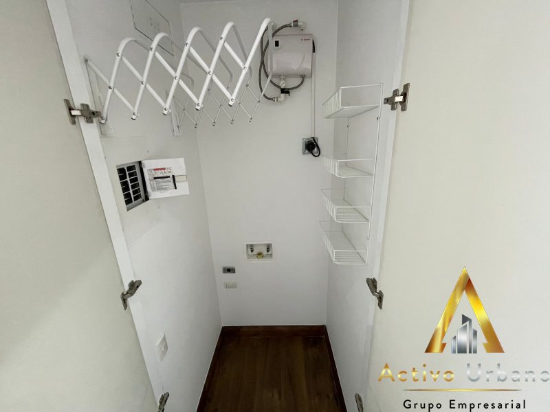 foto_104782_901271444_8354325603_ss