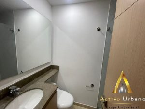 foto_104782_901271444_8549423364_ss