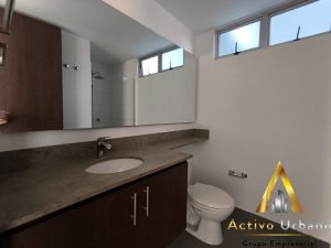 foto_104782_901271444_8692120246_ss