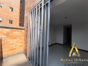 foto_104782_901271444_8713801811_ss