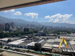 foto_104782_901271444_8714136233_ss