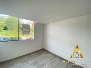 foto_104782_901271444_9304202061_ss