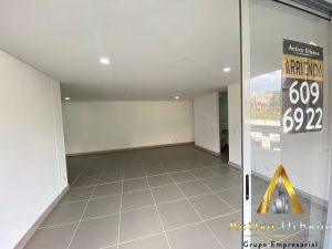 foto_104782_901271444_9306022245_ss