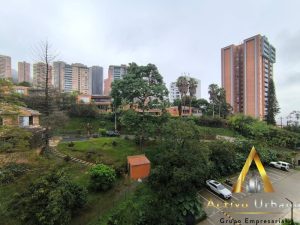 foto_104782_901271444_9561424783_ss