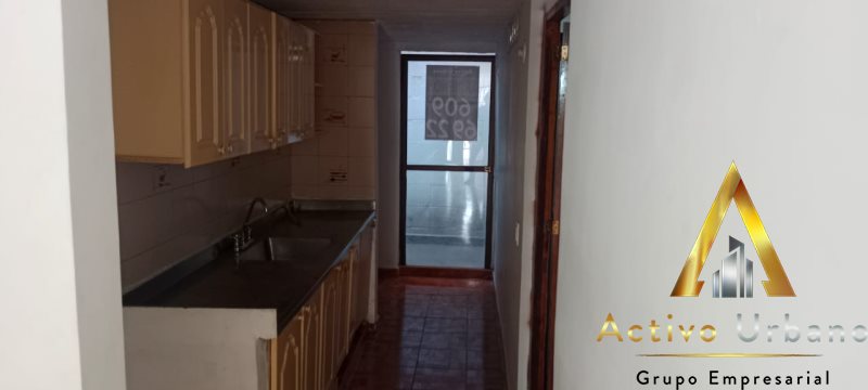 foto_104782_901271444_9773468572_ss