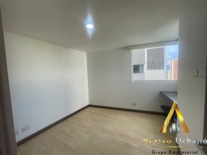 foto_104782_901271444_9872058394_ss