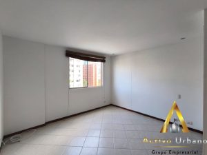 foto_104782_901271444_9916080339_ss