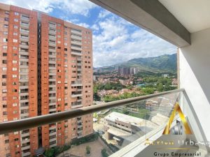 foto_104782_901271444_9920666610_ss