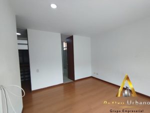 foto_32721_901271444_0280467671_ss