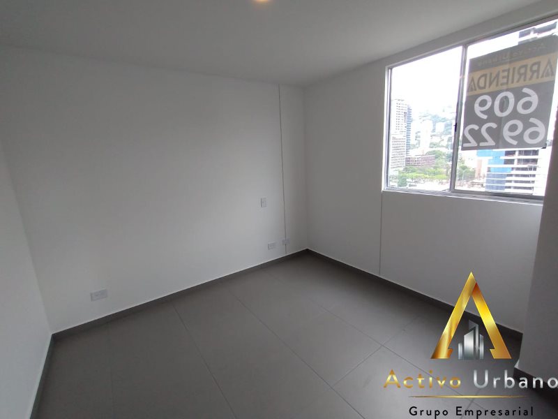 foto_32721_901271444_0288959019_ss