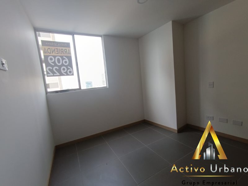 foto_32721_901271444_2186266519_ss