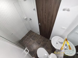 foto_32721_901271444_2192760726_ss