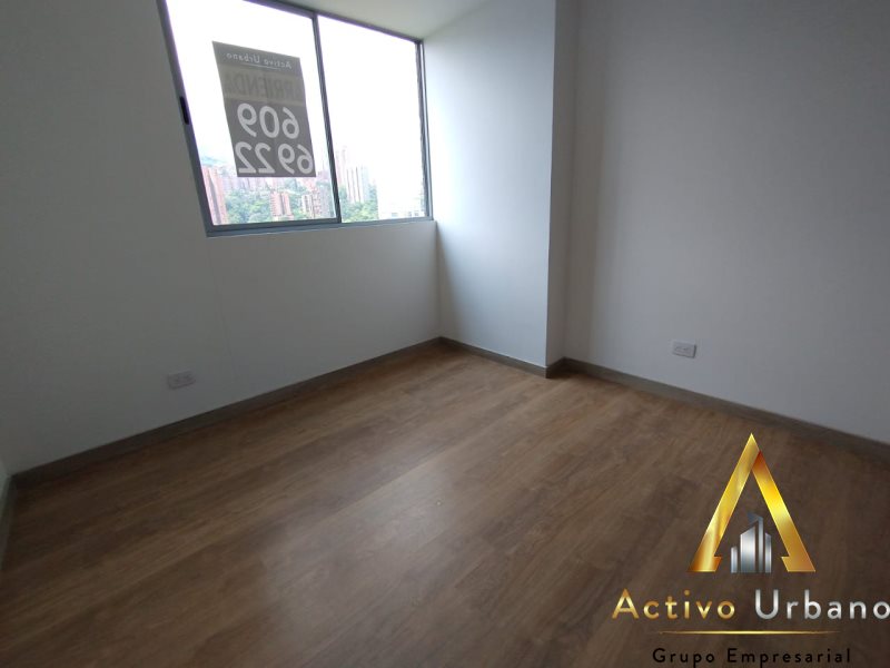 foto_104227_901271444_0111126295_ss